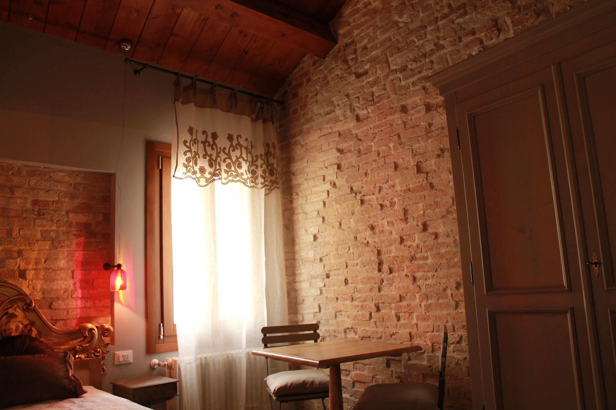Rosso Charm B&B Venedik Dış mekan fotoğraf
